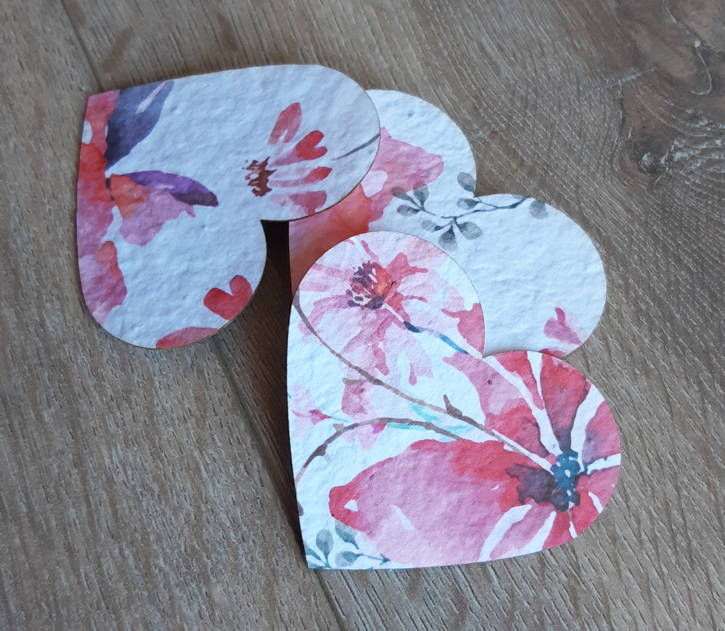 Coeur ensemencé à planter avec variantes florales