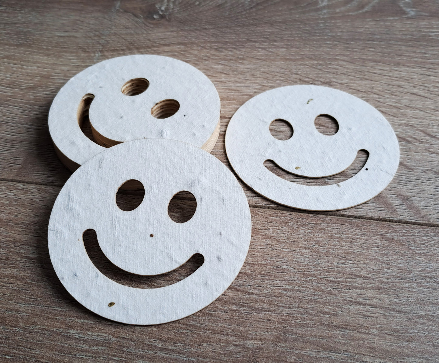 Emoji smile à planter en papier ensemencé